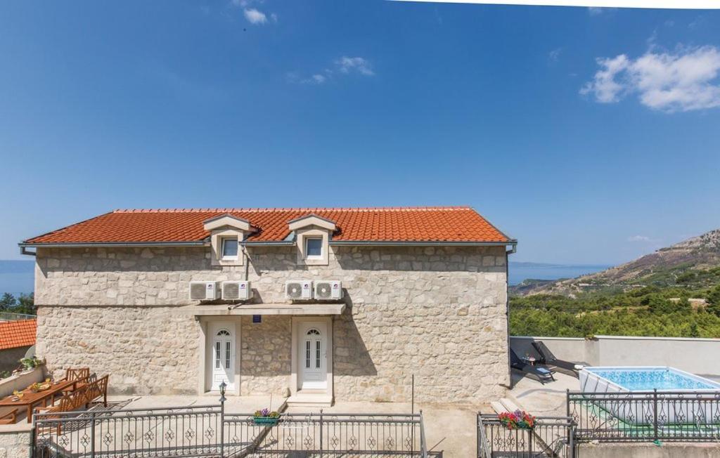 Vacation Apartments Feniks Tučepi Buitenkant foto