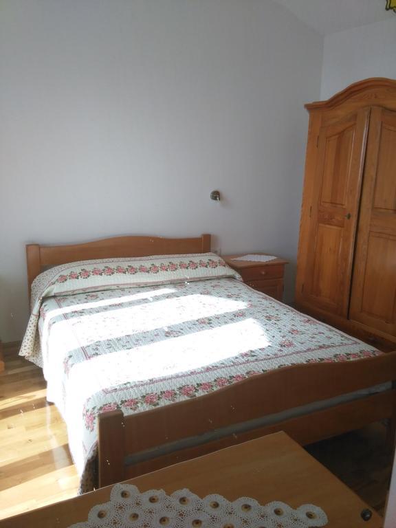 Vacation Apartments Feniks Tučepi Kamer foto